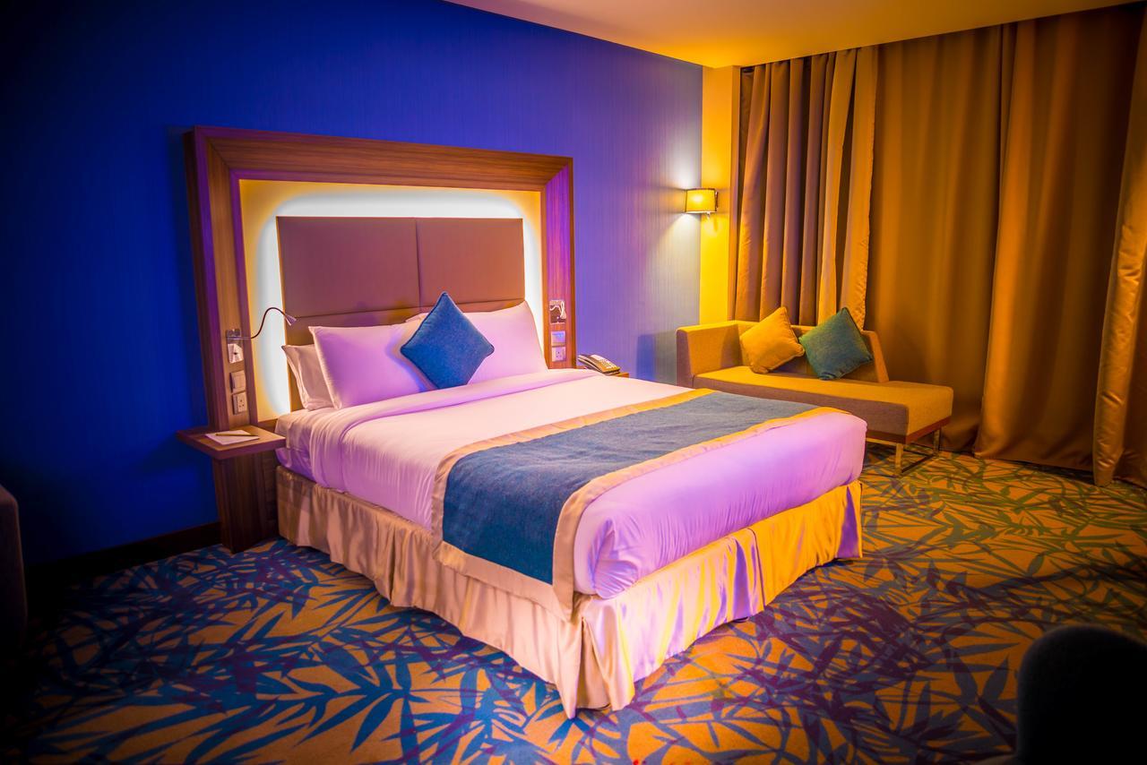 Novotel Yanbu Albahr Exterior photo