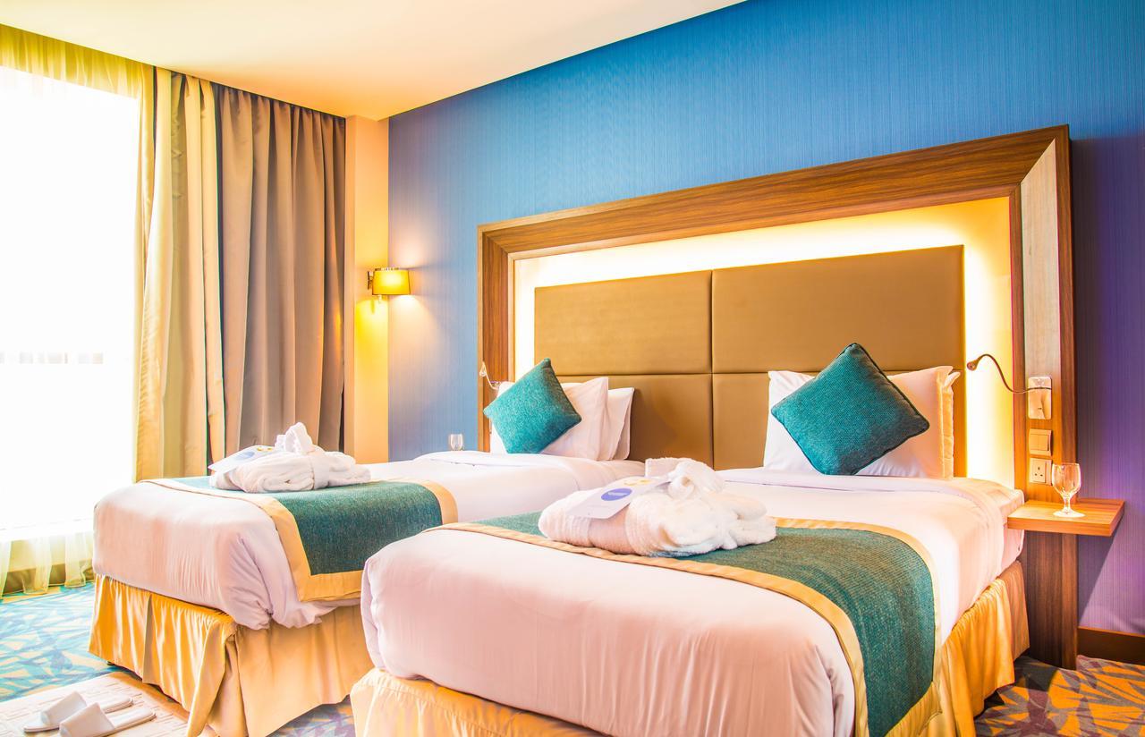 Novotel Yanbu Albahr Exterior photo