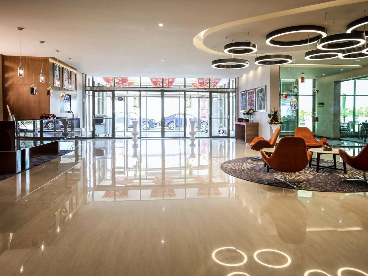 Novotel Yanbu Albahr Exterior photo